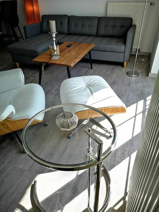 Surforama De Feine Stuuv In Orth Mit Meerblick Fehmarn Exterior foto